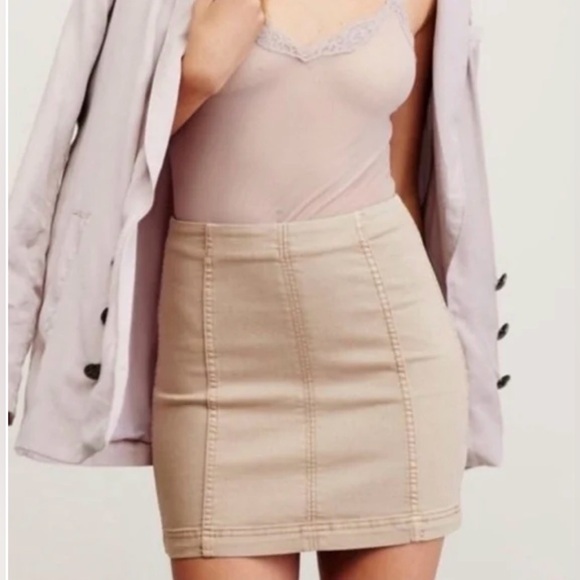 Free People Dresses & Skirts - Free People Modern Femme Denim Mini Skirt  Size 10
